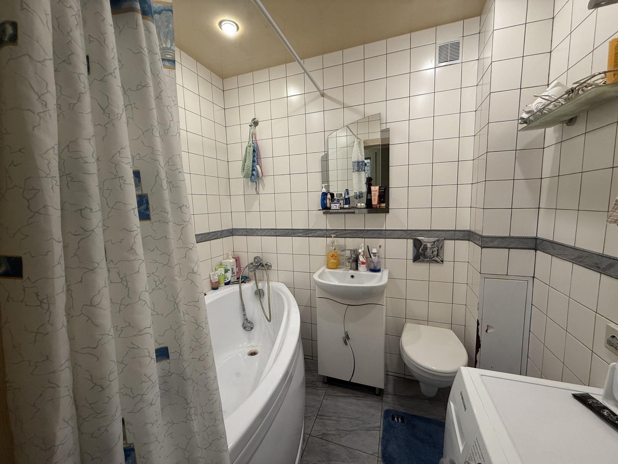 Купить квартиру за 4 950 000 рублей на Полесская улица, д.73