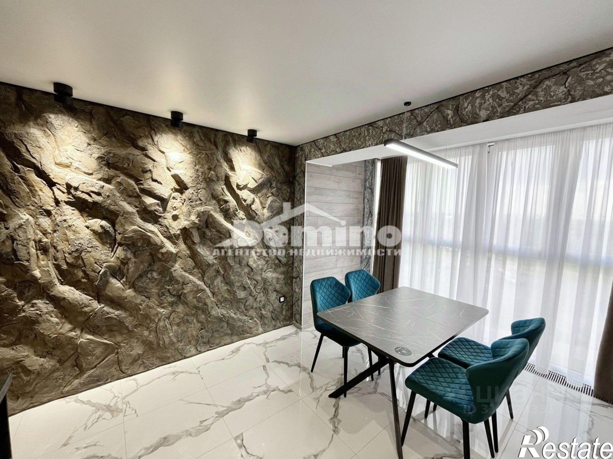 Сдать квартиру за 50 000 рублей на ул Фомушина, 33