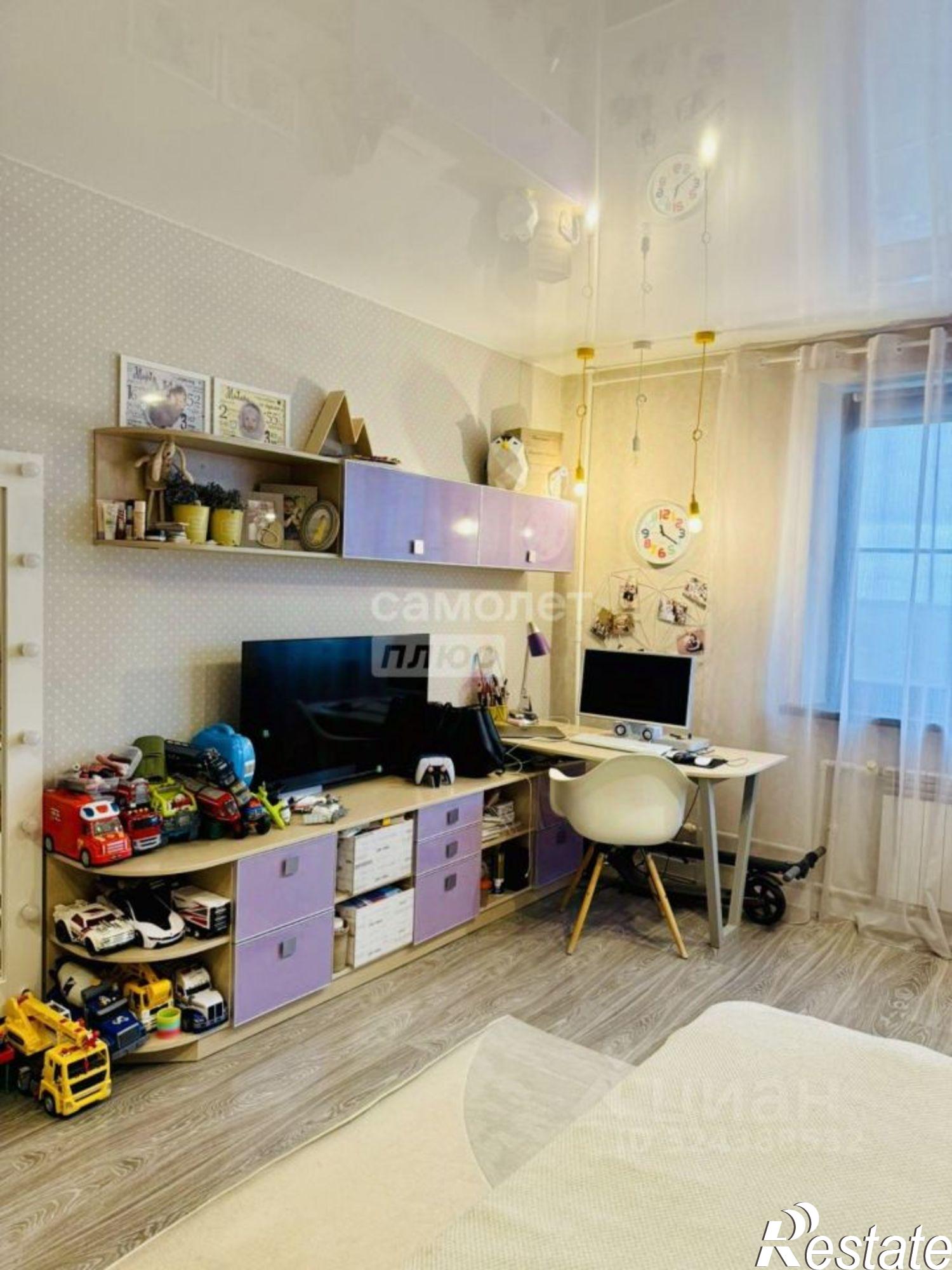 Купить квартиру за 9 300 000 рублей на улица 65 лет Победы, 33