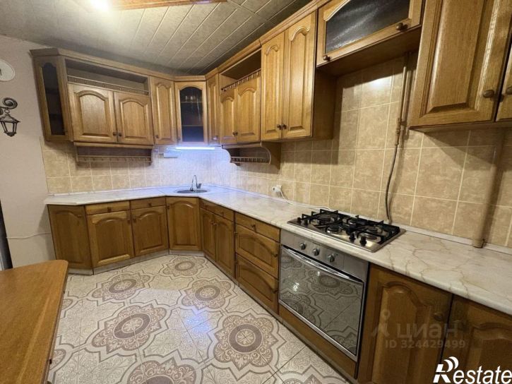 3-комн квартира улица Гурьянова, 18 к1,  д. 18 к1