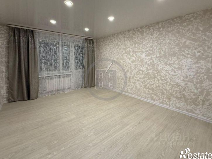 3-комн квартира Калуга, улица Суворова, 183