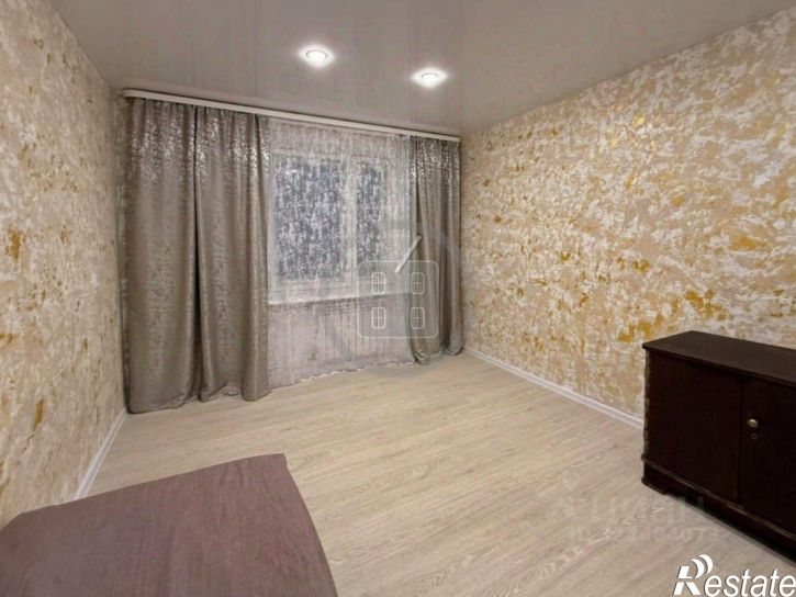 3-комн квартира Калуга, улица Суворова, 183