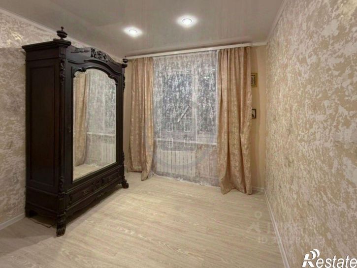 3-комн квартира Калуга, улица Суворова, 183