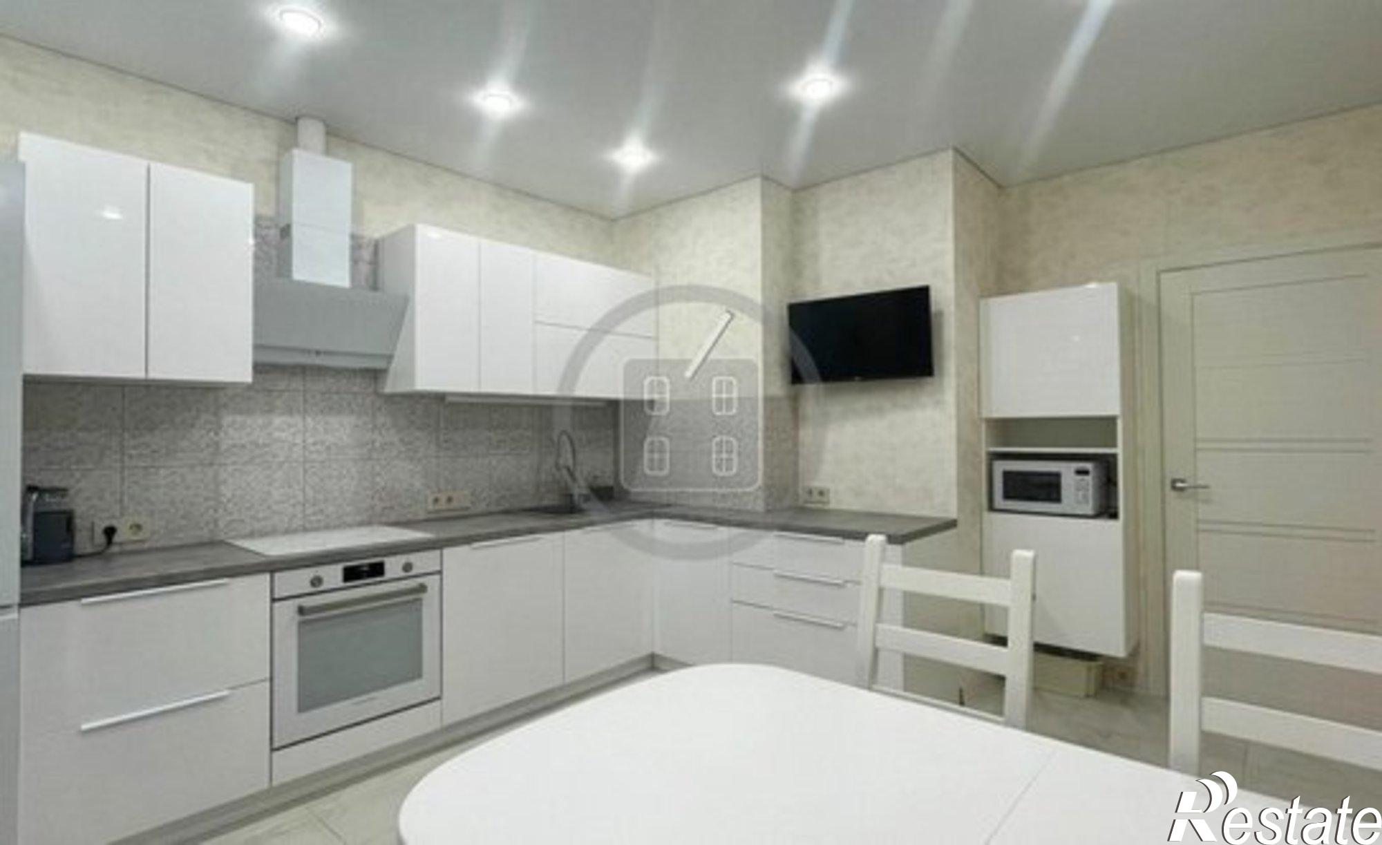 Купить квартиру за 14 200 000 рублей на ул Пухова, 56