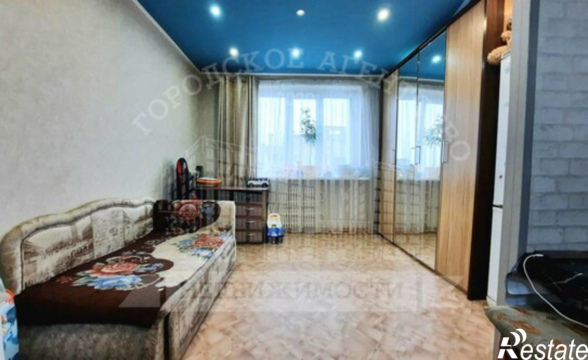 Купить квартиру за 2 100 000 рублей на Комсомольская улица, 5