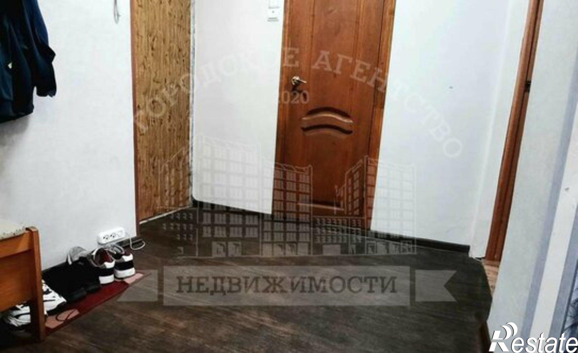 Купить квартиру за 2 100 000 рублей на Комсомольская улица, 5