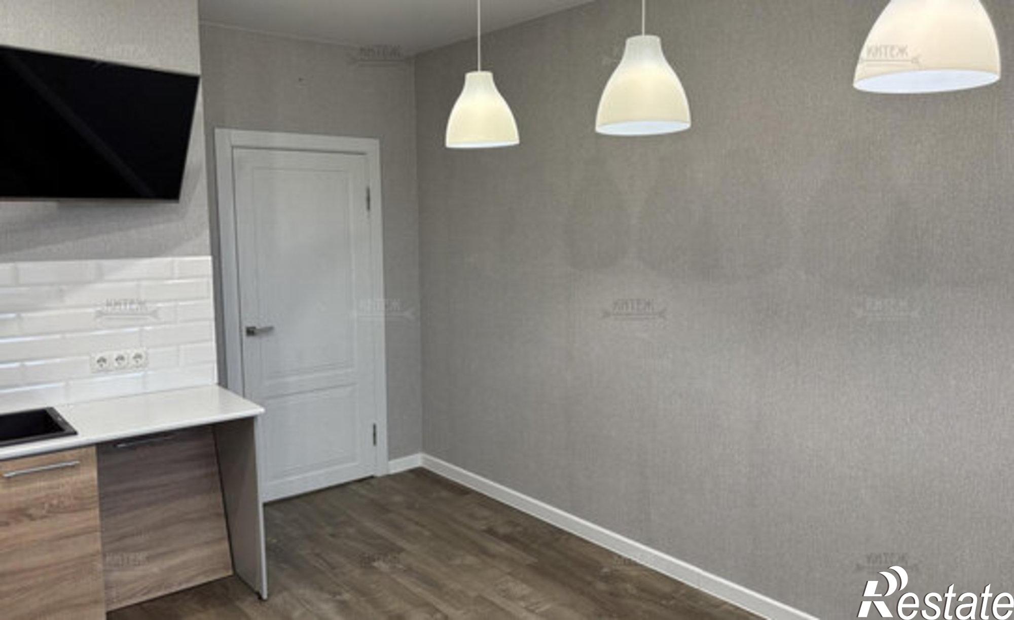 Купить квартиру за 9 300 000 рублей на Сиреневый б-р, 14