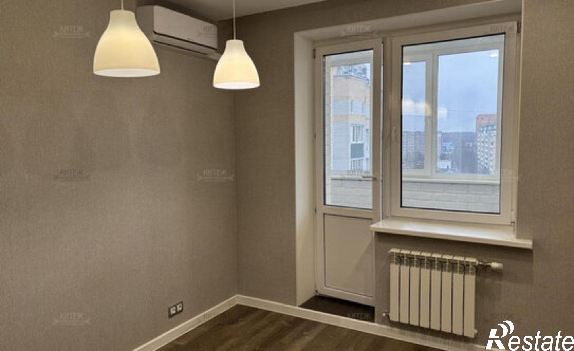 Купить квартиру за 9 300 000 рублей на Сиреневый б-р, 14