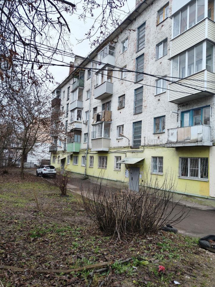 3-комн квартира Кирова ул, д.32
