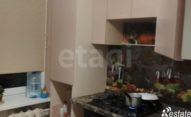 3-комн квартира улица Максима Горького, 4/26,  д. 4/26