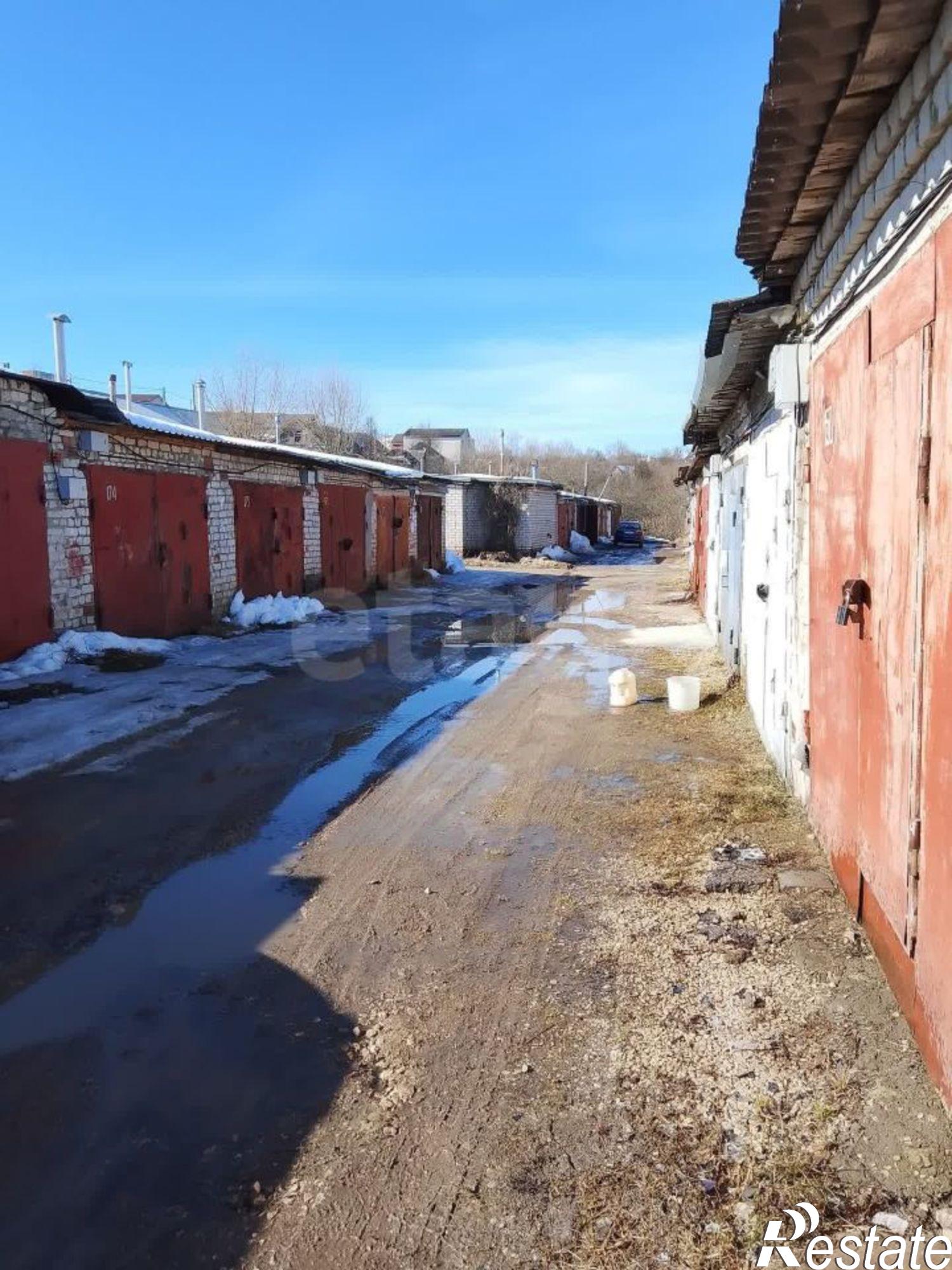 Купить гараж, место в паркинге за 450 010 рублей на Родниковая улица, 32