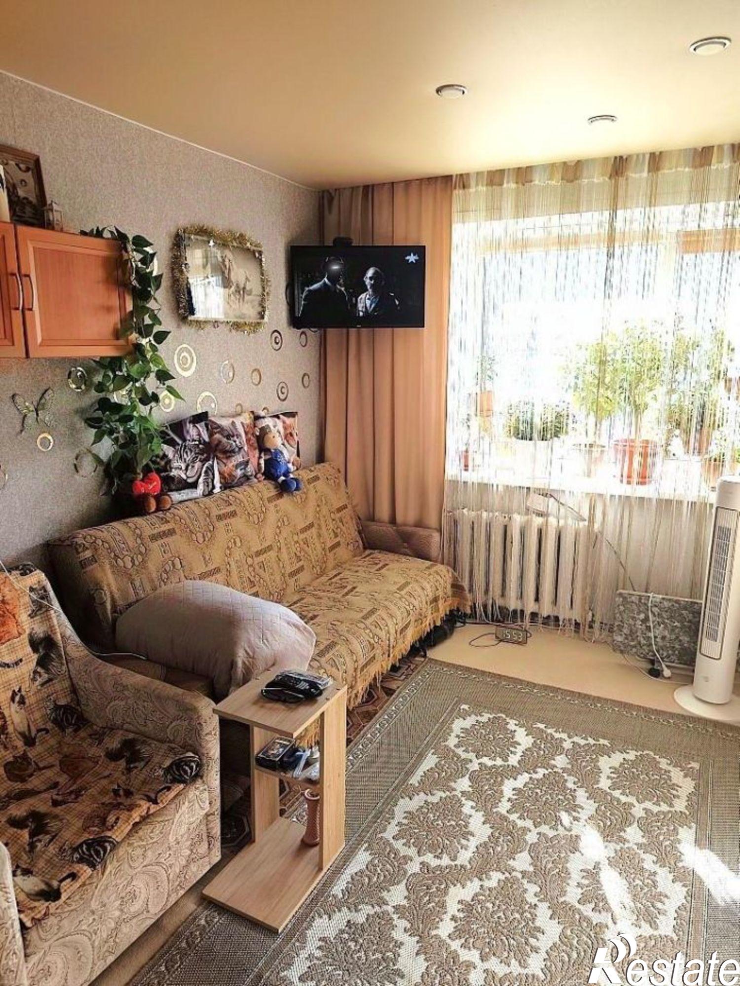 Купить комнату за 1 350 000 рублей на ул Калинина, 15