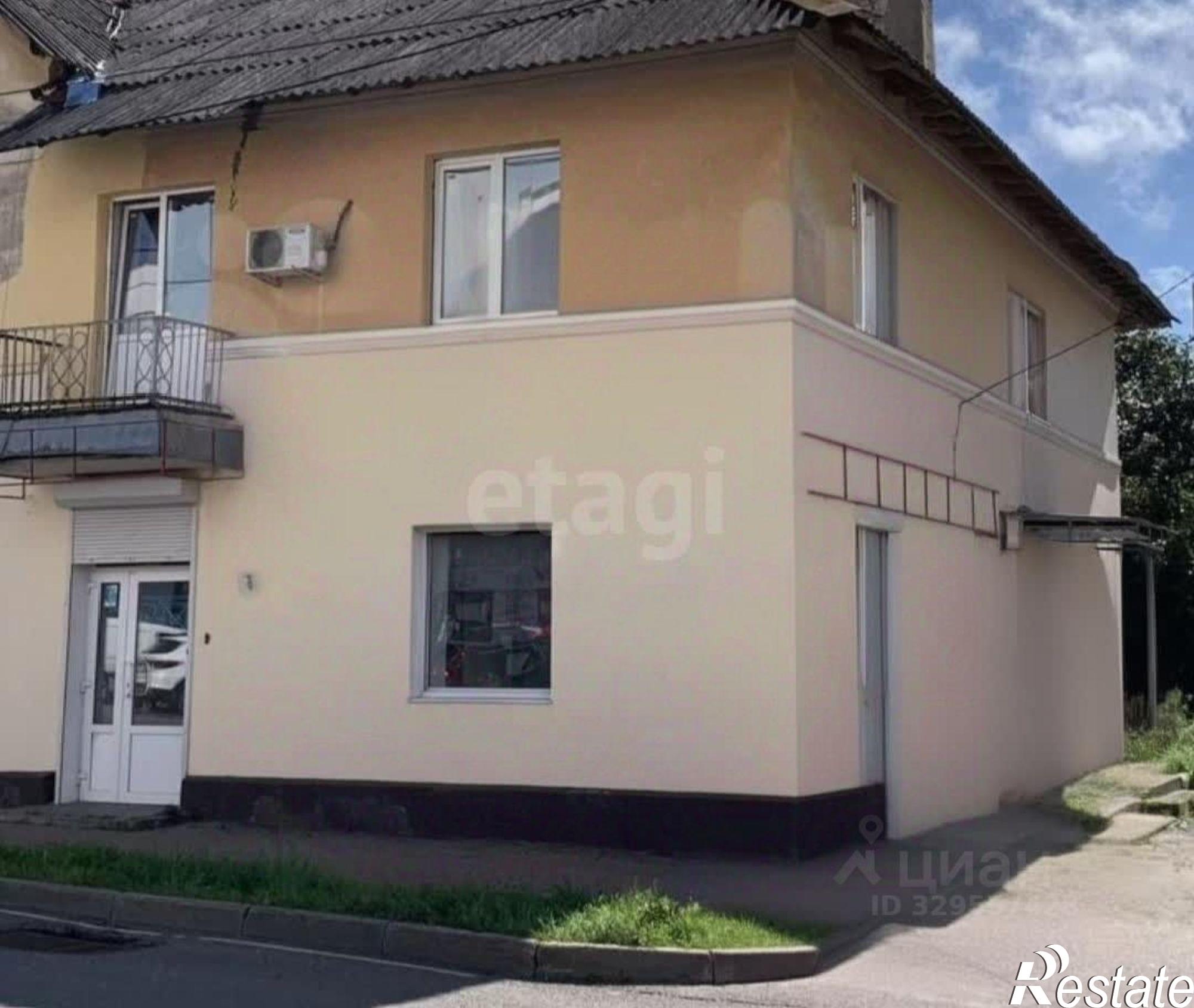 Купить торговое помещение за 16 346 800 рублей на ул Дзержинского, 46А
