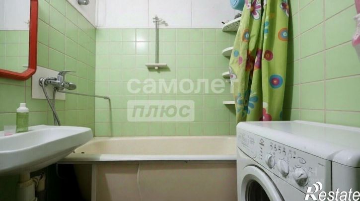 2-комн квартира Малоярославецкая улица, 1,  д. 1