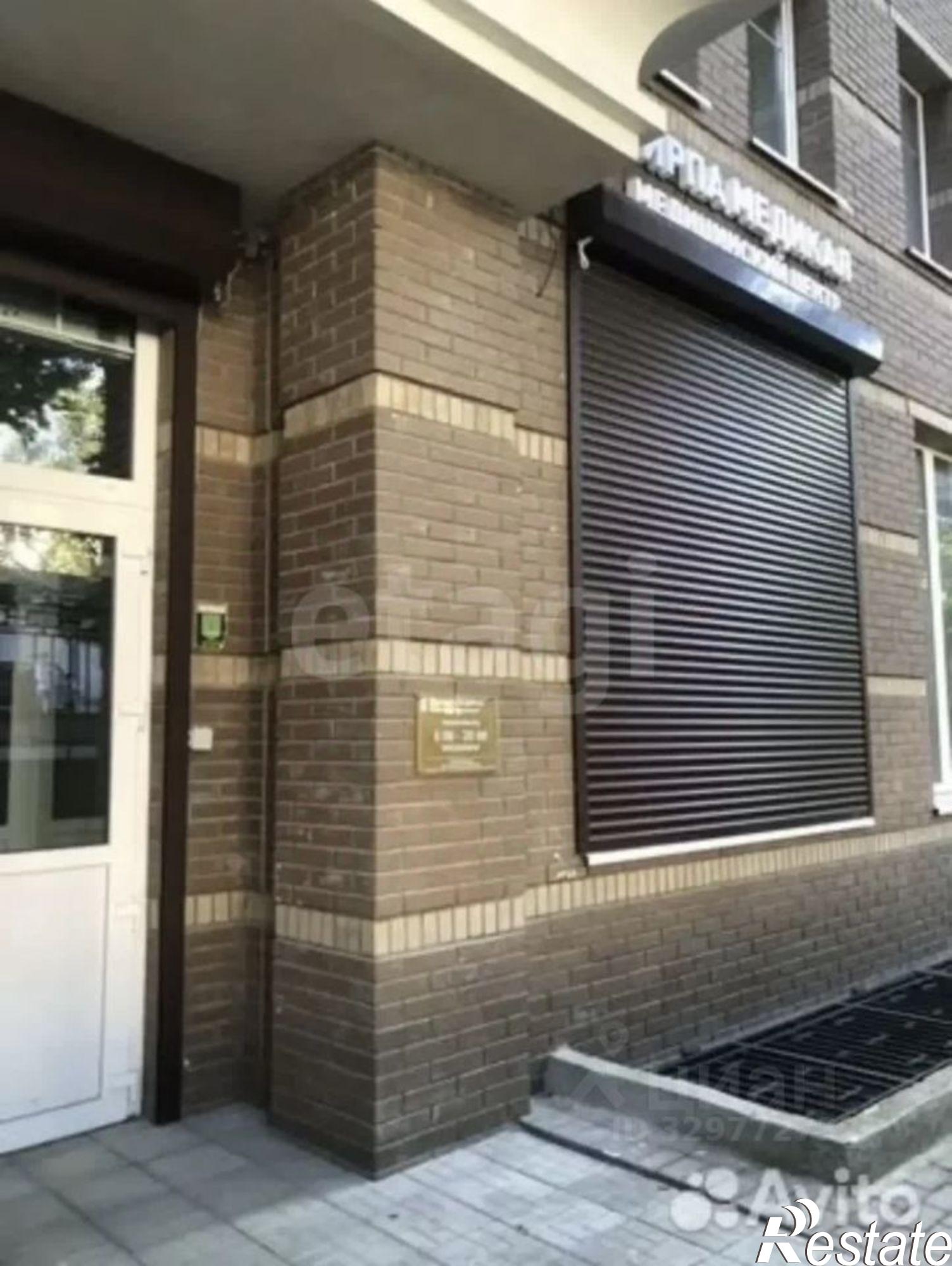 Купить торговое помещение за 15 452 700 рублей на ул Маршала Жукова, 23а