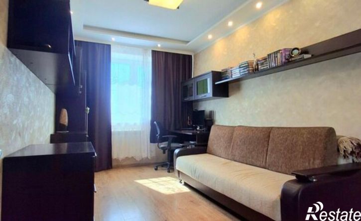 3-комн квартира Калуга, Солнечный бульвар, 6