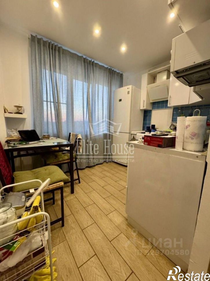 1-комн квартира улица Суворова, 123/50,  д. 123/50