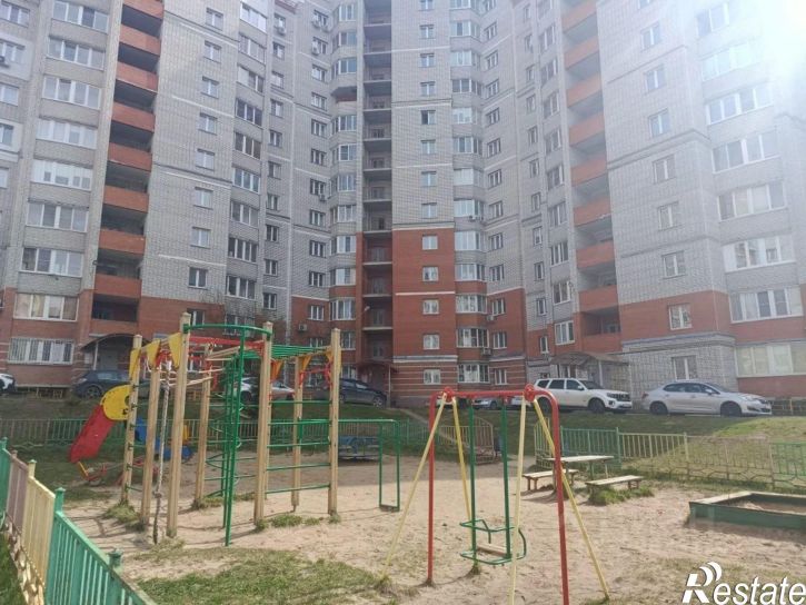 1-комн квартира Солнечный б-р, 4,  д. 4