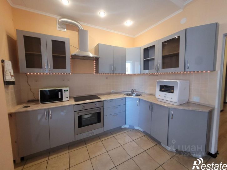 1-комн квартира ул Генерала Попова, 10,  д. 10