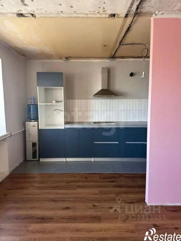 4-комн квартира ул Георгия Димитрова, 4,  д. 4