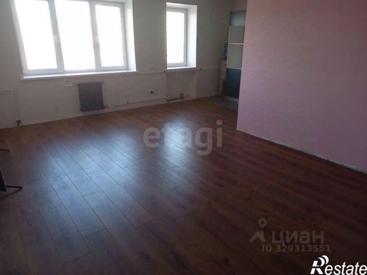 4-комн квартира ул Георгия Димитрова, 4,  д. 4
