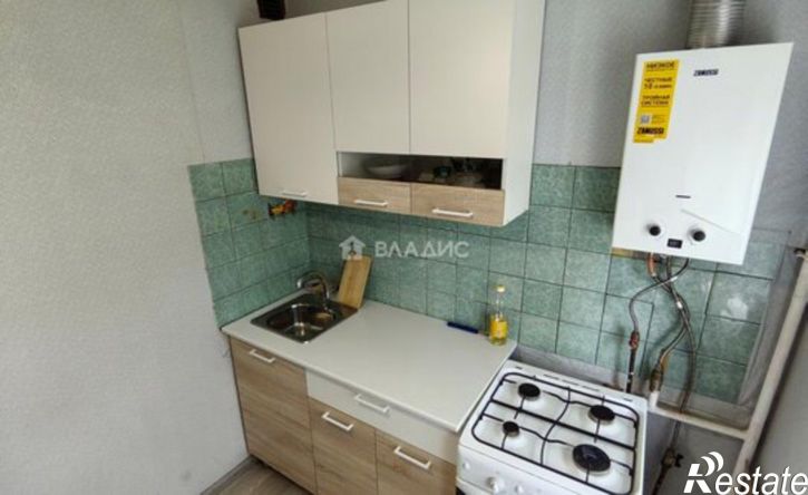 2-комн квартира Московская улица, 240 к1,  д. 240 к1