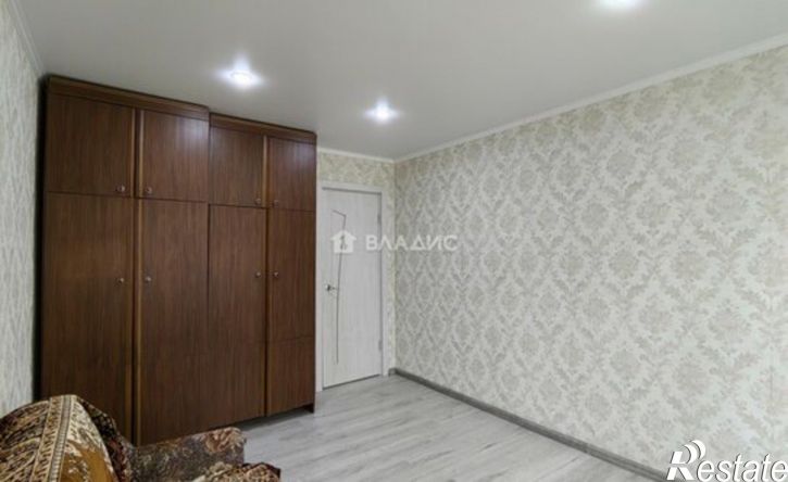 2-комн квартира Московская улица, 240 к1,  д. 240 к1