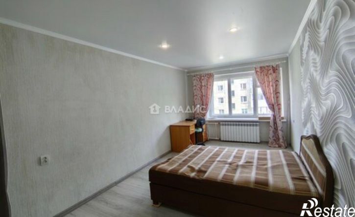 2-комн квартира Московская улица, 240 к1,  д. 240 к1
