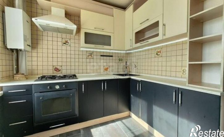 3-комн квартира ул Веры Андриановой, 68,  д. 68