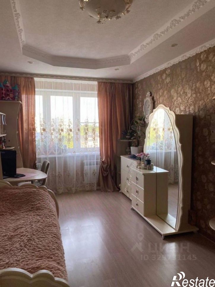 4-комн квартира улица Кибальчича, 30,  д. 30