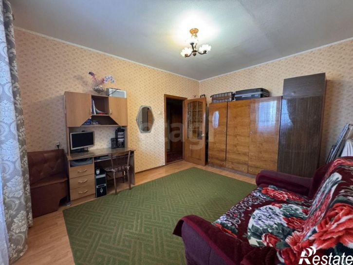 3-комн квартира улица Гурьянова, 57 к1,  д. 57 к1