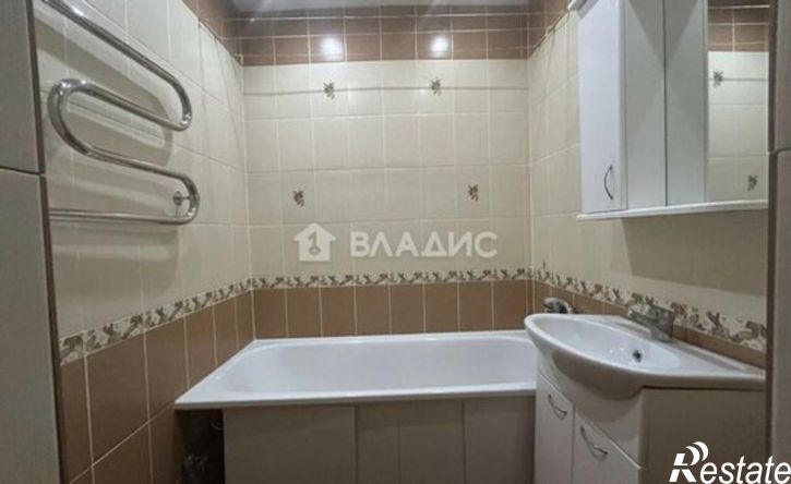 2-комн квартира улица Георгия Амелина, 23,  д. 23