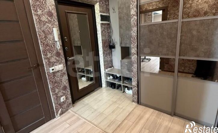 2-комн квартира ул Хрустальная, 44 2,  д. 44 2,  к. 2