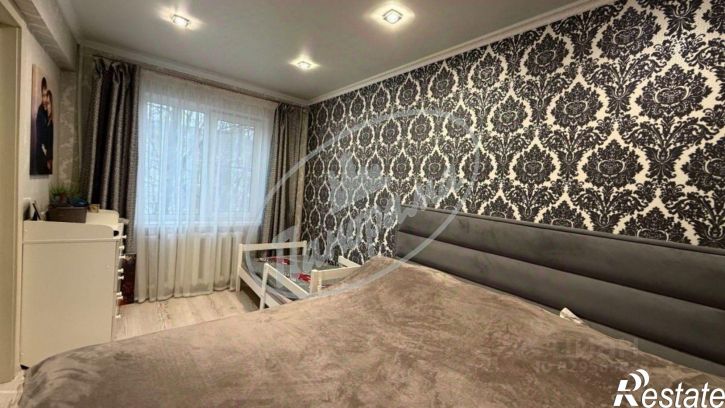 3-комн квартира ул Платова, 6,  д. 6