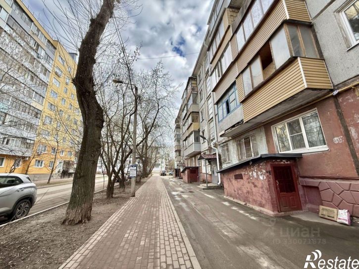 2-комн квартира улица Дзержинского, 92,  д. 92