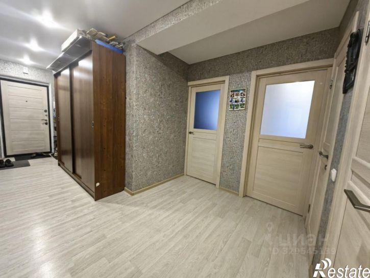 3-комн квартира улица Петра Тарасова, 12,  д. 12
