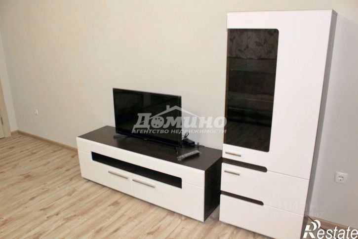 1-комн квартира ул Поле Свободы, 107,  д. 107