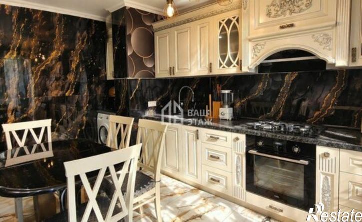 3-комн квартира ул Дружбы, 8,  д. 8