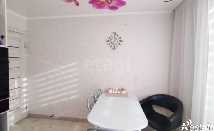 2-комн квартира улица Петра Тарасова, 39,  д. 39
