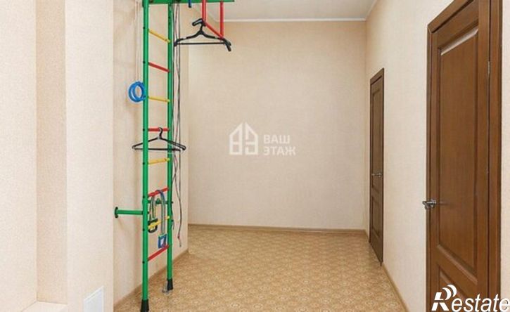 4-комн квартира Школьная улица, 4,  д. 4
