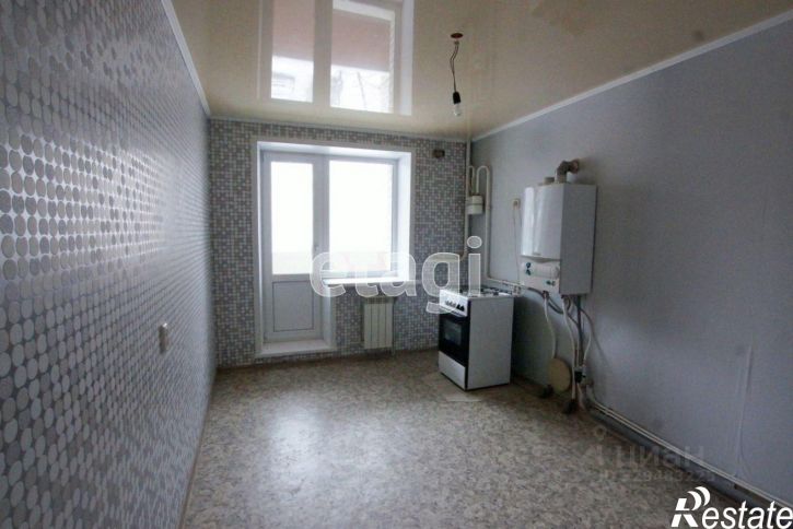 3-комн квартира б-р Моторостроителей, 10,  д. 10