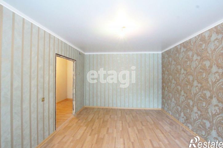 3-комн квартира б-р Моторостроителей, 10,  д. 10
