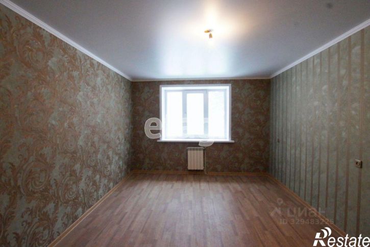 3-комн квартира б-р Моторостроителей, 10,  д. 10
