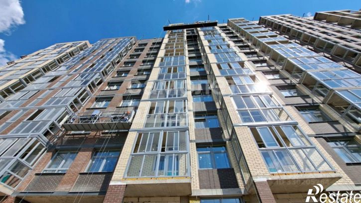 3-комн квартира улица Адмирала Сенявина, 1,  д. 1