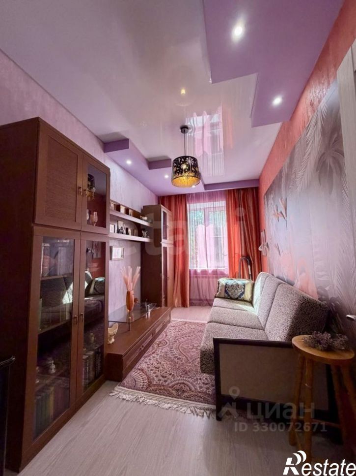 3-комн квартира ул Суворова, 120,  д. 120
