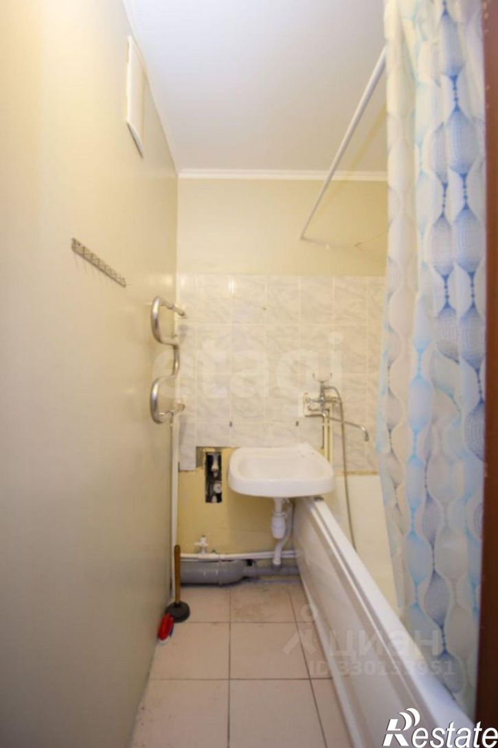3-комн квартира улица Георгия Амелина, 28,  д. 28