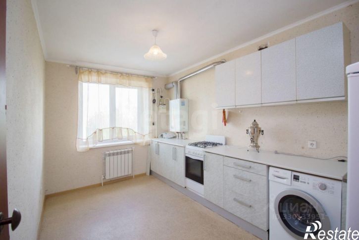 3-комн квартира улица Георгия Амелина, 28,  д. 28