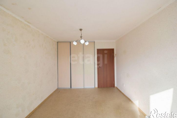 3-комн квартира улица Георгия Амелина, 28,  д. 28