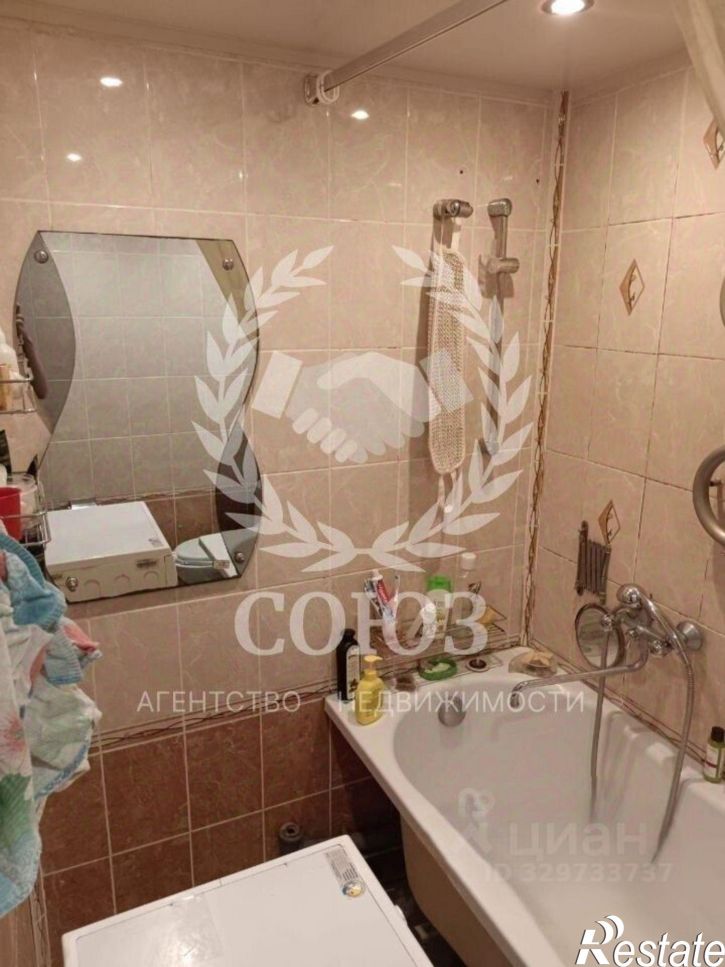 2-комн квартира улица Гурьянова, 16,  д. 16