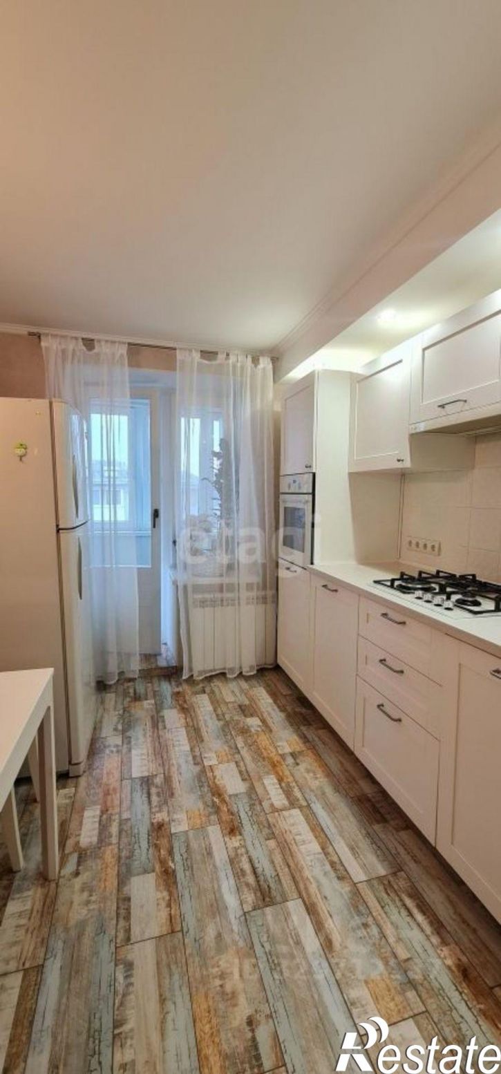 3-комн квартира улица Суворова, 147,  д. 147